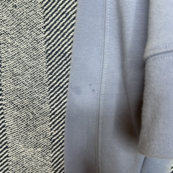 Fabletics Crop Pullover Jacket - Picture 5 of 5